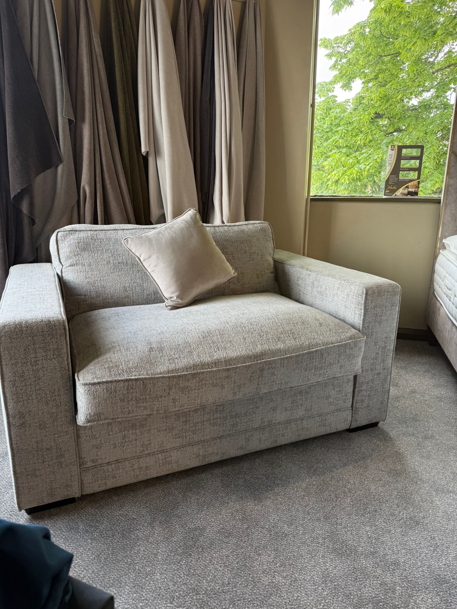 Clearance Emma Love Seat Light Grey Sedac Epona Roll Out Action Sofa Bed - Image 3